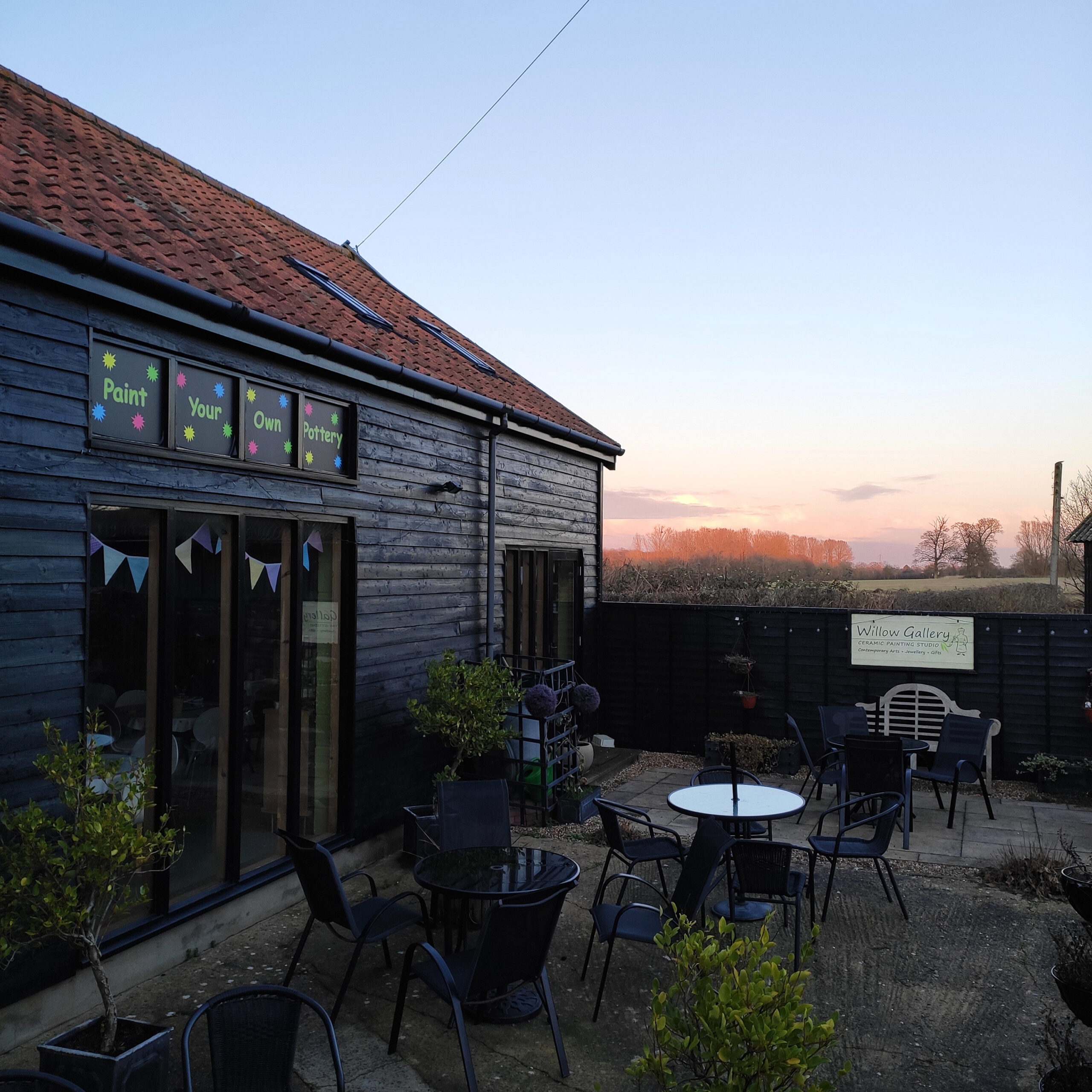 Contact Willow Gallery Ceramic Painting Studio Norfolk